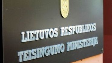 Литовские министерства обвиняют друг друга в некомпетентности
