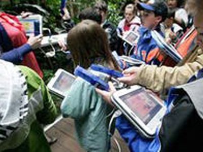 Компания Intel выпустила свой вариант мобильного компьютера для школьников - IT новости