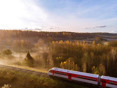 „Lietuvos geležinkeliai“ padės lietuviams per Lenkiją grįžti namo - Lietuva ir Baltijos šalys