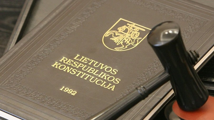 Сейм снизил требования к референдуму о гражданстве - Литва и страны Балтии