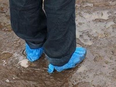 Студентов загнали в грязь - Литва и страны Балтии