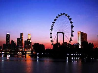 На самом большом в мире колесе обозрения застряли более ста человек - Хобби, отдых и развлечения