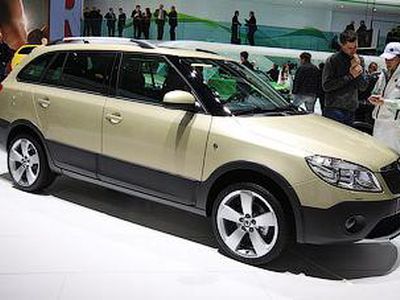 Skoda обновила «внедорожную» версию Fabia - Хобби, отдых и развлечения