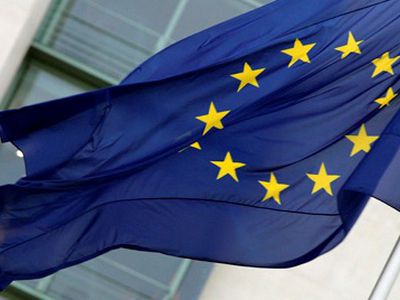 В Евросоюзе хотят ввести квоты на топ-менеджеров женщин                                 - В Мире