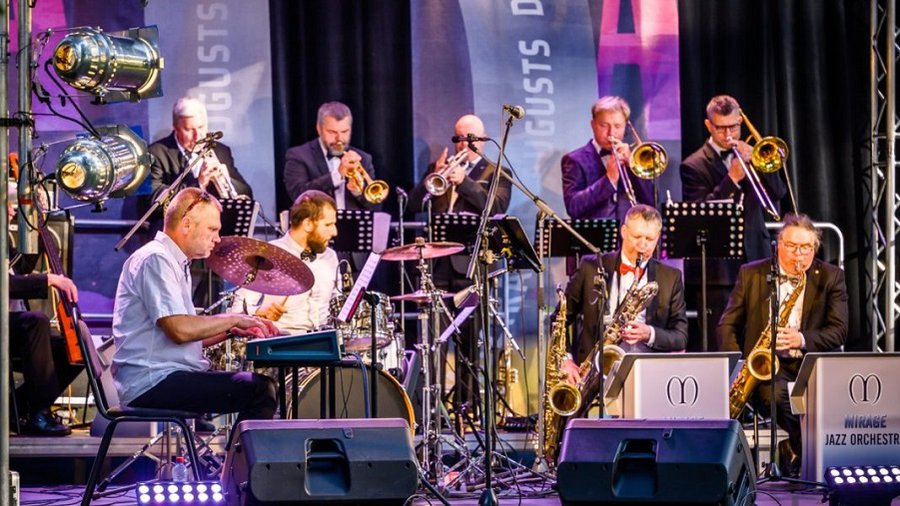 «Музыкальный август» в Даугавпилсе - Соседи