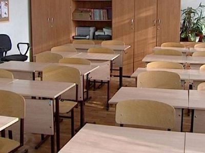 Pedagogai skelbia neterminuotą streiką: neveiks 79 mokyklos ir darželiai - Lietuva ir Baltijos šalys