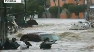 В Мексике растет число жертв урагана «Ингрид» и шторма «Мануэль»