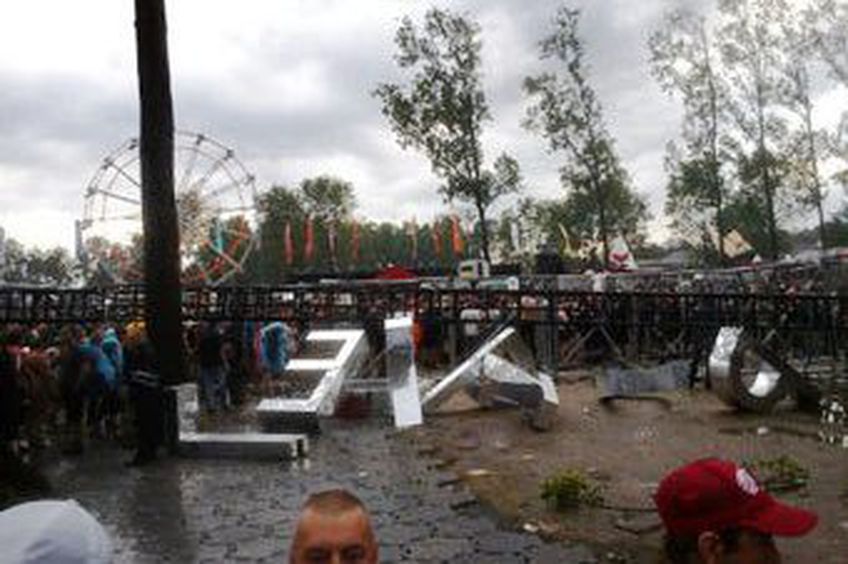 Рок-фестиваль в Бельгии закрыли из-за урагана