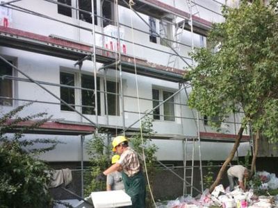 Старт великой реновации домов перенесен на октябрь, но строители предупреждают – зимой работы остановятся или подорожают  - Литва и страны Балтии