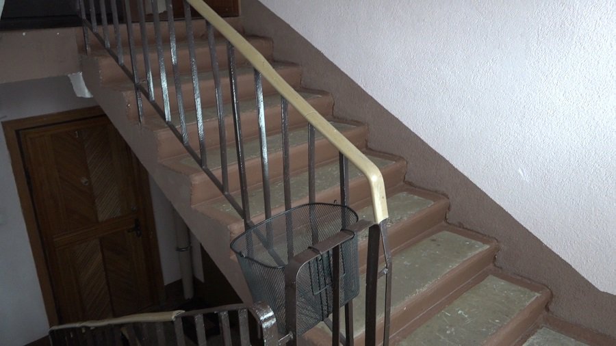 Нужно ли проветривать лестничные клетки? - В Висагинасе