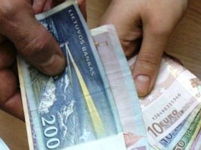 Каждый житель Литвы должен кредиторам уже по 2300 евро

                 - Литва и страны Балтии