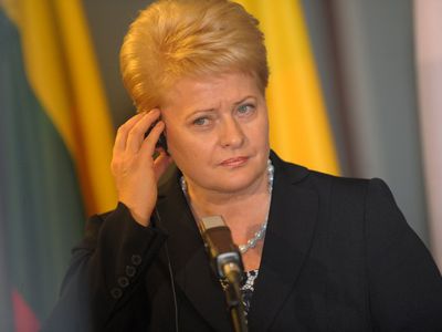 Президент Литвы посетит Инчукалнское газохранилище в Латвии - Литва и страны Балтии