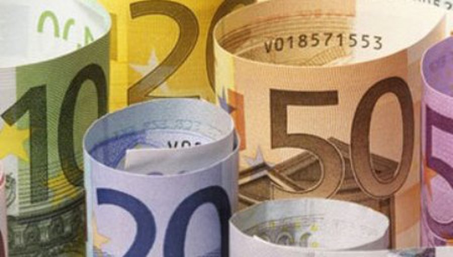 Польша приостановила внедрение евро - В Мире