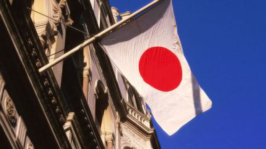 Правительство Японии в полном составе подало в отставку - В Мире