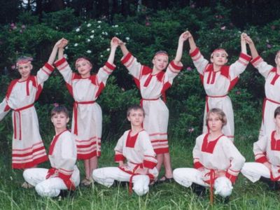 Танцевальный коллектив «Родничок» приглашает на юбилейный концерт - Культурные и спортивные мероприятия