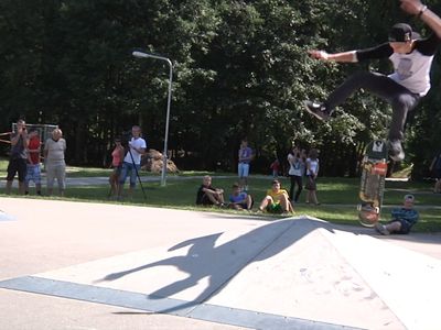 В Висагинасе состоялись соревнования по велоспорту BMX. - В Висагинасе