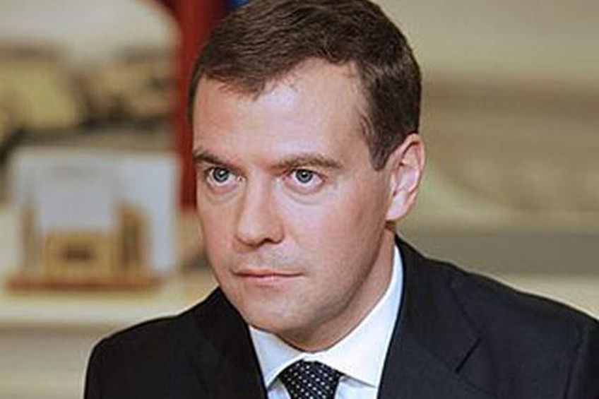 «Медведев обработал Саркози радиоактивным препаратом»: Литва за неделю