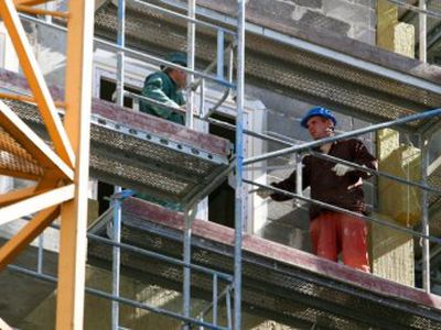 Попытаются еще раз расшевелить модернизацию домов - Энергетика