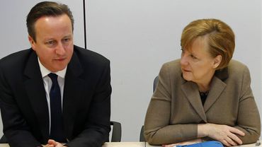 Spiegel: Британия "угрожает" Меркель выходом из ЕС