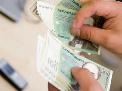 Minimalios algos šuolis išbraukė Lietuvą iš gėdos lentos - Lietuva ir Baltijos šalys