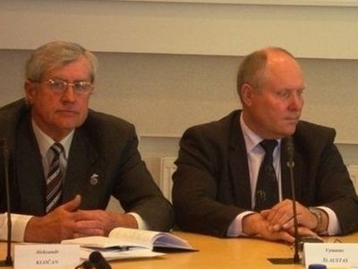 Платон мне друг, но истина дороже ...                                                                                                                  - В Висагинасе