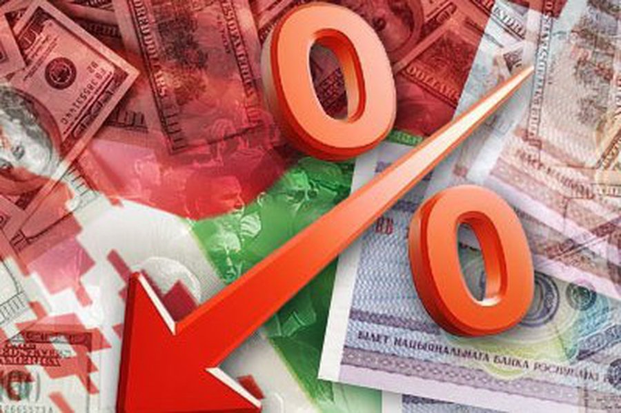 Белоруссия: граждане избавляются от миллионных сумм в белорусских рублях

 - В Мире