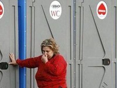 В Австралии женщина на неделю застряла в туалете - Хобби, отдых и развлечения