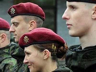 Литва из экономии вывела войска из Косово - Литва и страны Балтии