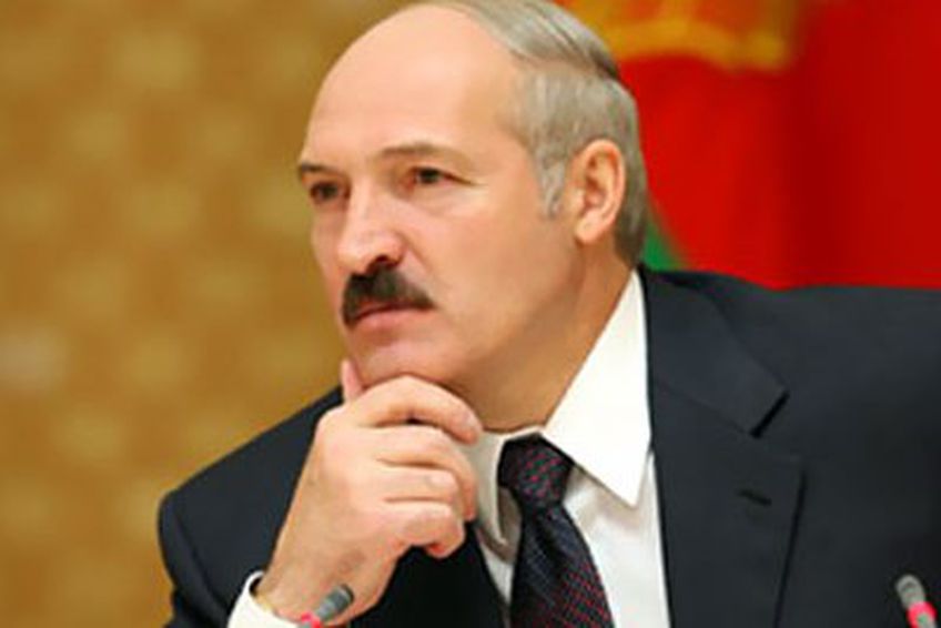 Хельсинкская комиссия США хочет отправить Лукашенко в Гаагу


                                