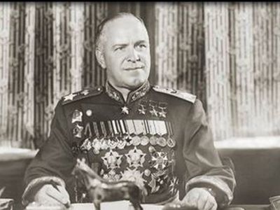 Дети маршалов в ужасе от сериала «Жуков»
 - Культурные и спортивные мероприятия