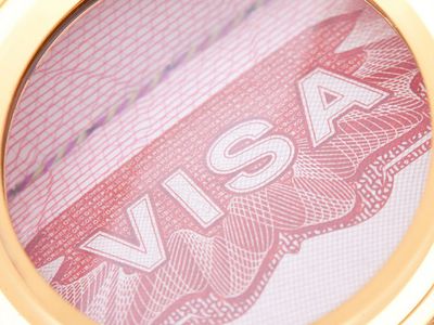 МИД Украины: Киев не планирует вводить визовый режим с Москвой - В Мире