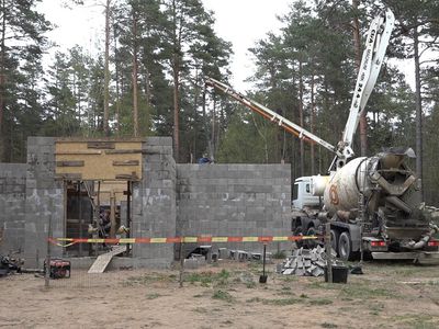 Новости со стройплощадки Висагинского старообрядческого храма (видео) - В Висагинасе