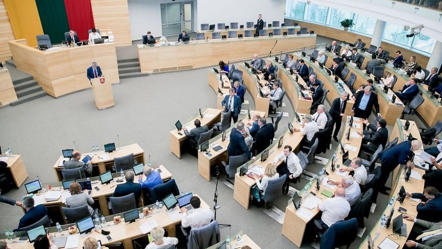 Президент Литвы парламенту: нужны реальные перемены, а не имитация реформ - Литва и страны Балтии