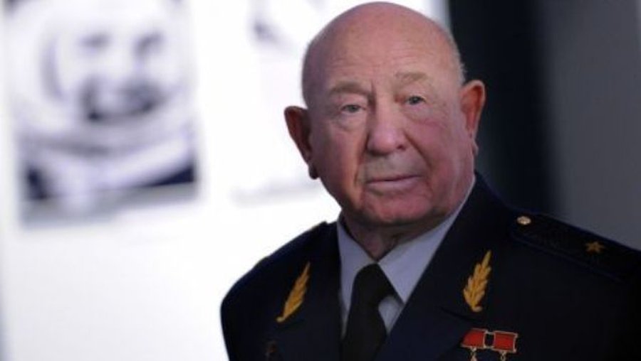 КОСМОНАВТ ЛЕОНОВ НАЗВАЛ ИСТИННУЮ ПРИЧИНУ ГИБЕЛИ ГАГАРИНА - В Мире