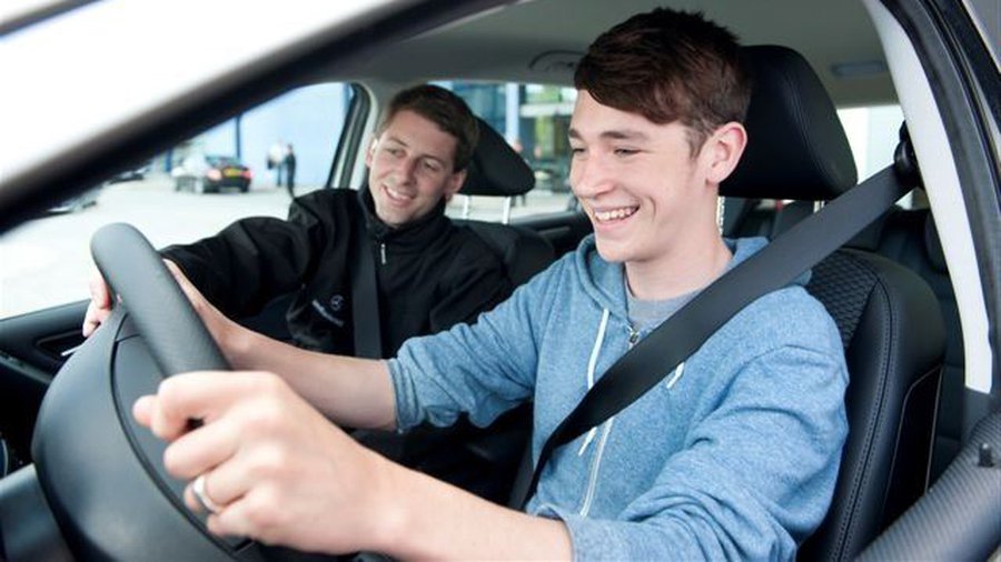 Предлагается запретить водителям до 21 года ездить на автомобилях, мощность которых превышает 70 кВт - Хобби, отдых и развлечения