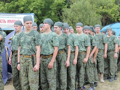 Парламент Латвии утвердил запрет на участие детей и молодежи в военных лагерях в России - Литва и страны Балтии