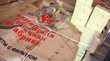 Литовская таможня задерживает один за другим грузы контрабандного табака