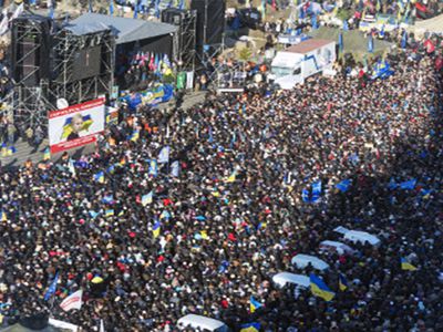 Украинская оппозиция создала объединение «Майдан» - В Мире