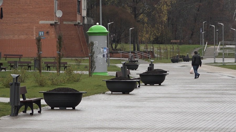 Внимание, конкурс! Предлагайте эскизы скамеек, беседок и других малых форм! (видео) - В Висагинасе