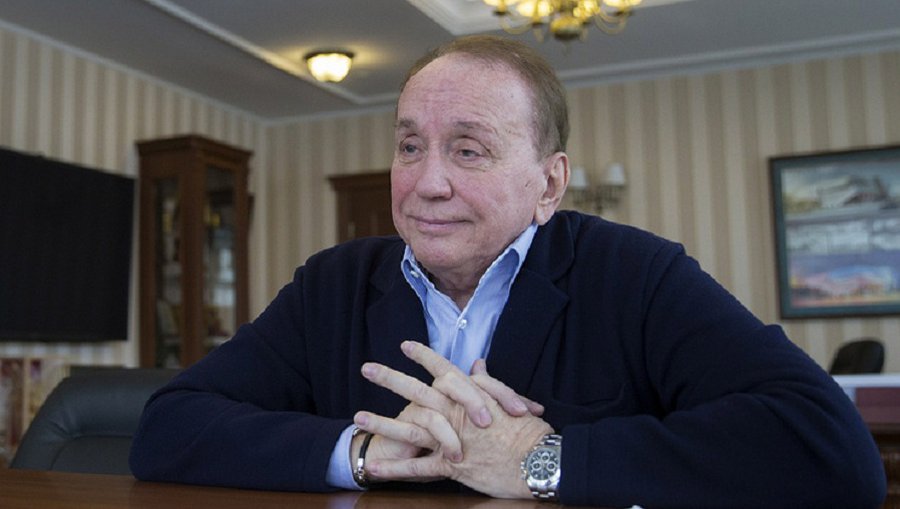 Масляков уволился с должности директора "ММЦ Планета КВН" по собственному желанию - В Мире