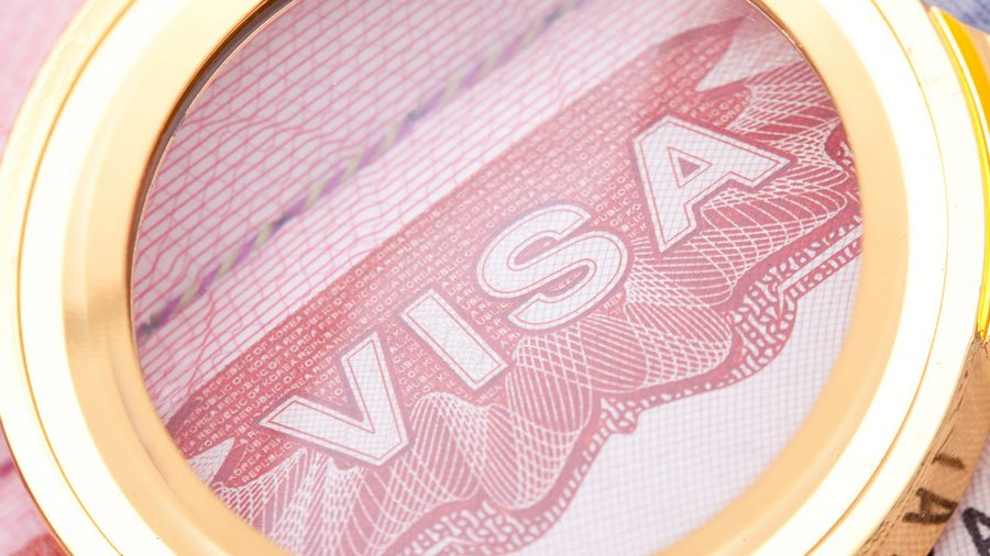 МИД Украины: Киев не планирует вводить визовый режим с Москвой - В Мире