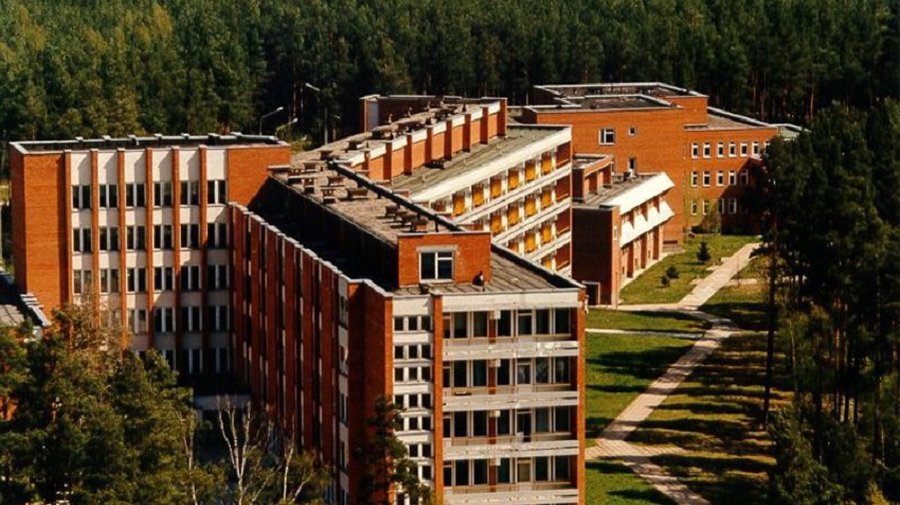 Мэр разъяснил, для чего готовятся койко-места в здании, где находится «Скорая помощь» - В Висагинасе