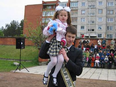 И вновь «встают на крыло» птенцы гнезда висагинского  - В Висагинасе