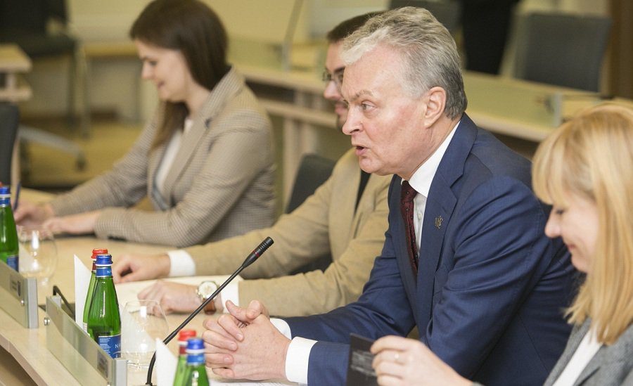 Гитанас Науседа в Утяне раскритиковал региональную политику - Литва и страны Балтии