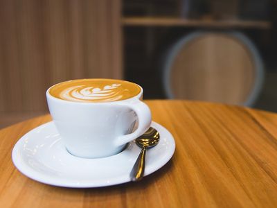 Парламентский Комитет по бюджету и финансам одобрил бессрочную льготу по НДС для учреждений общепита - Литва и страны Балтии