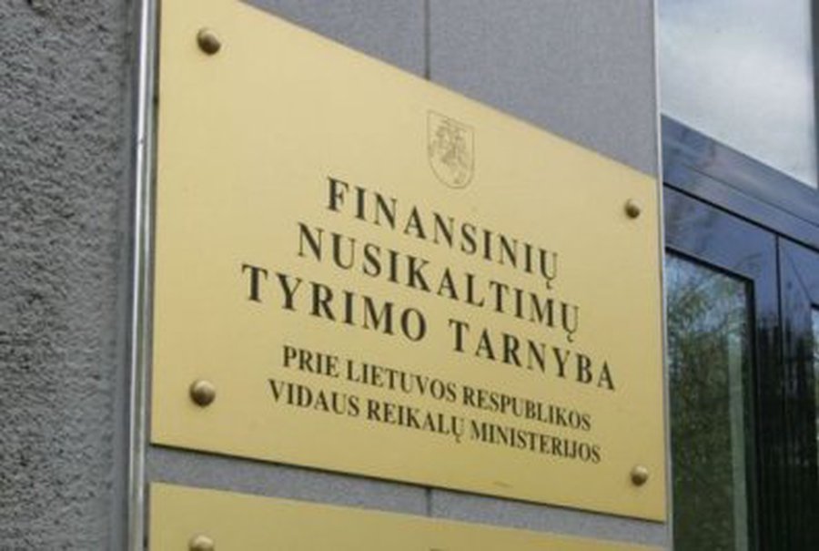 Teismas paskelbė sprendimą lietuviška motinystės pašalpa susigundžiusiai Airijoje dirbančiai lietuvei ir jos motinai
 - Lietuva ir Baltijos šalys