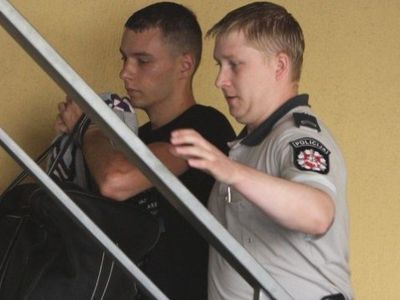 Водителю, убившему мать и дочь, прокуроры оказывают особое внимание - Происшествия и криминал