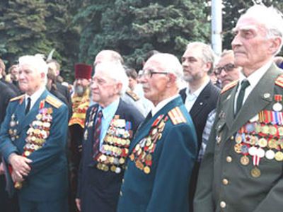 Ветераны в Литве могут легально надеть ордена 

 - Литва и страны Балтии