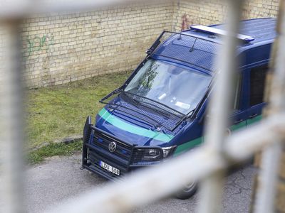 Усиливается защита всех мест размещения мигрантов – МВД - Литва и страны Балтии