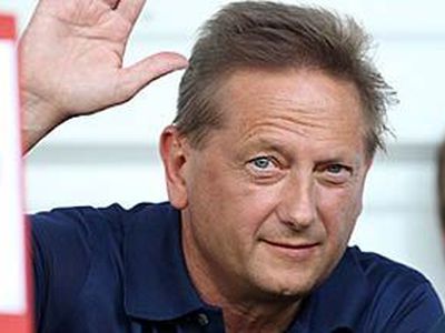 Литовский бизнесмен Владимир Романов провел переговоры по«Сатурну»

                 - Культурные и спортивные мероприятия